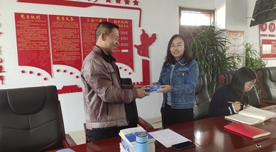 民豐種業(yè)支部委員會召開第一季度黨員大會，研究部署年度工作